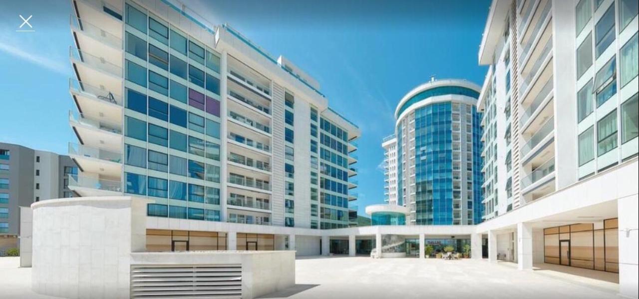 Luxury Apartments Mia Budva Bagian luar foto