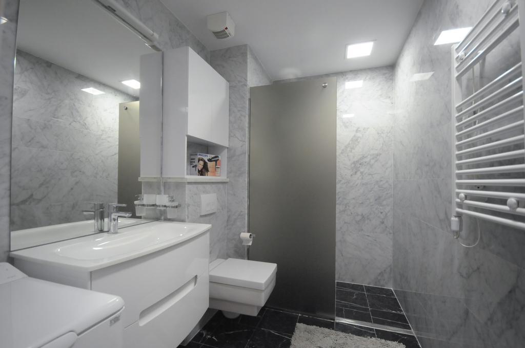 Luxury Apartments Mia Budva Bagian luar foto