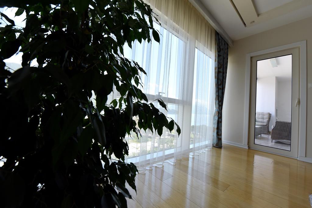 Luxury Apartments Mia Budva Bagian luar foto