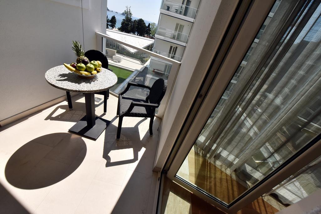 Luxury Apartments Mia Budva Bagian luar foto