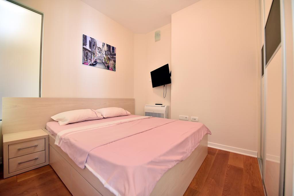 Luxury Apartments Mia Budva Bagian luar foto