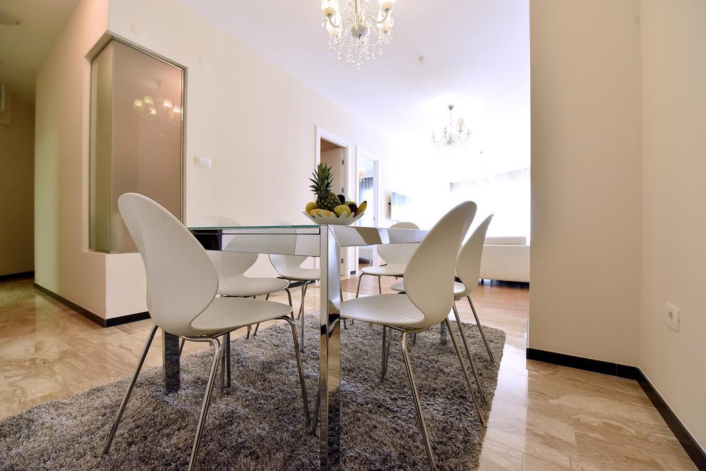 Luxury Apartments Mia Budva Bagian luar foto