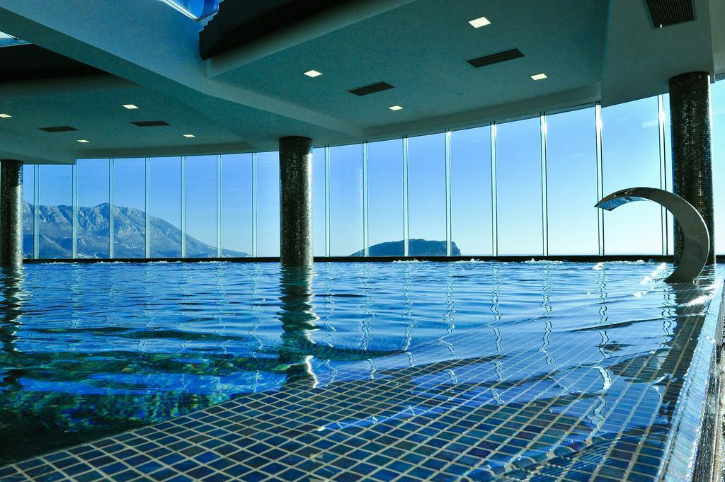 Luxury Apartments Mia Budva Bagian luar foto